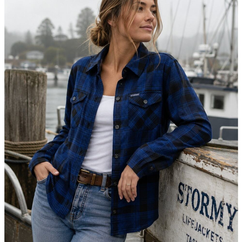 Dixxon Dark Stormy Flannel Women’s M Blue Black Plaid Stormy Collab Limited